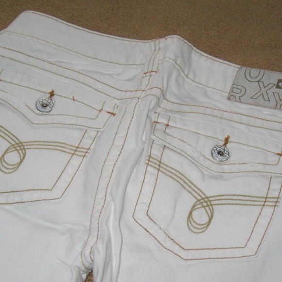 Roxy Quiksilver Demin Capris White Color Sz 13 B3 - Picture 2 of 2